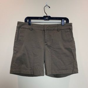 KFTK Julia Walking Short, olive, size 14